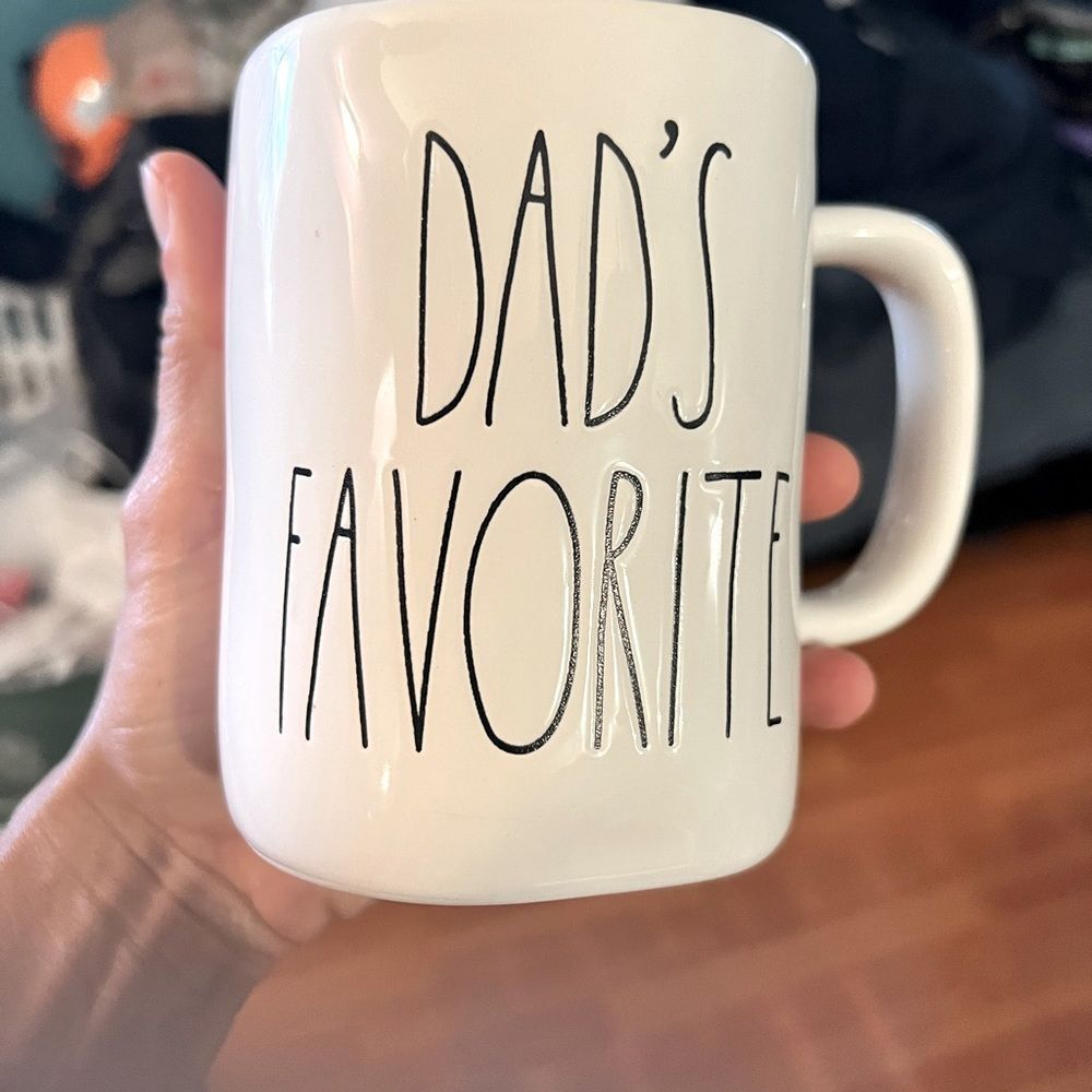 Rae Dunn Dad's Favorite Mug